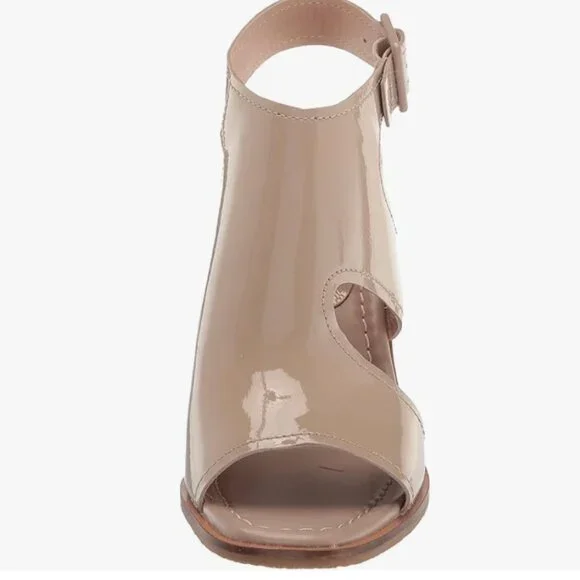 Donald Pliner Emiko crinkle patent leather sandal, 7.5, Never worn - Picture 2 of 14